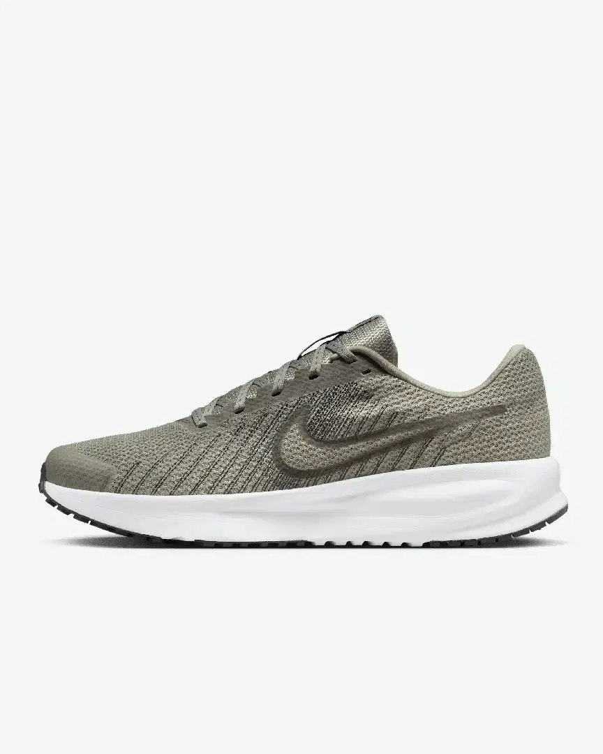Nike Run Defy M - Men (11) au meilleur prix !