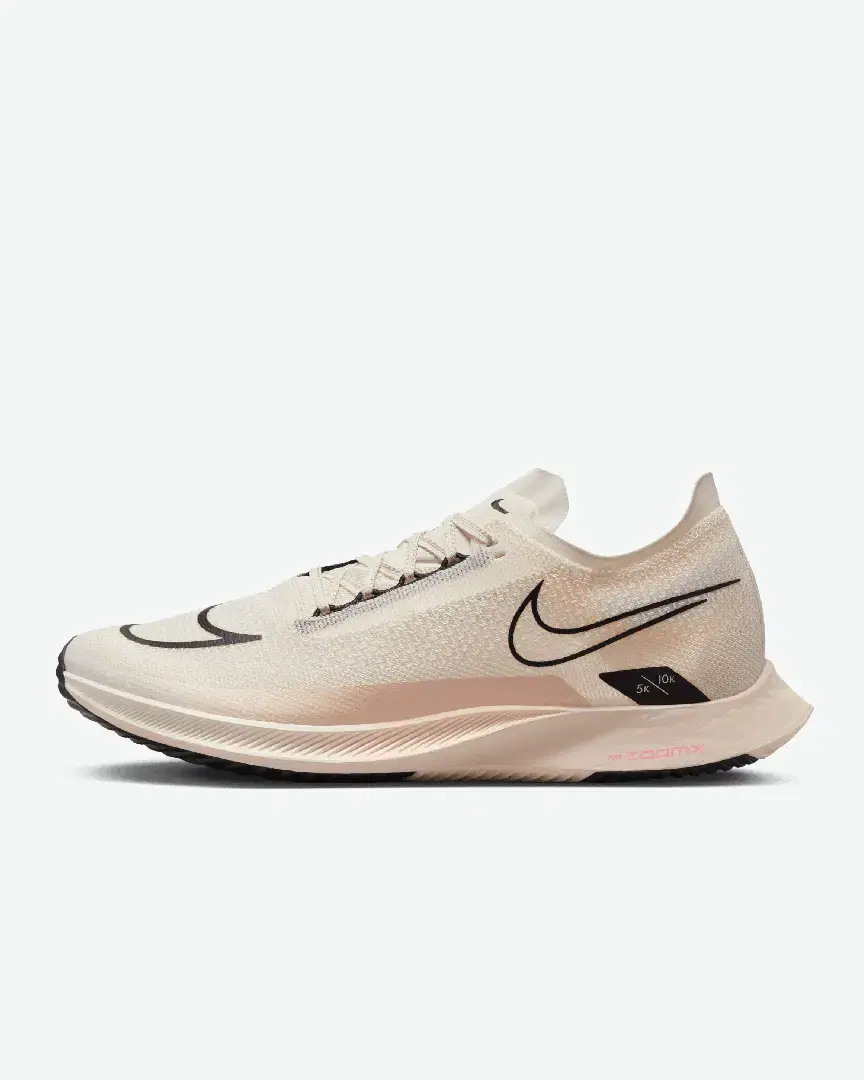 Nike Zoomx Streakfly M - DJ6566-105 (0) au meilleur prix !