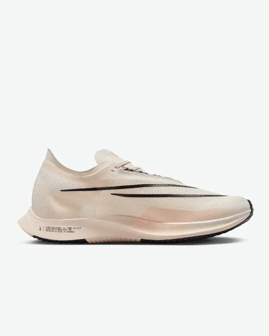Nike Zoomx Streakfly M - DJ6566-105 (2) au meilleur prix !