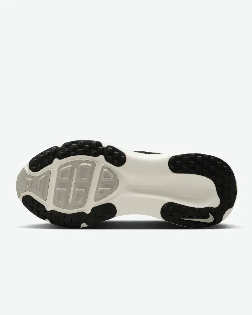 Nike Vomero 18 W - HM6804-005 (1) au meilleur prix !