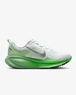 Nike Vomero 18 Femme – 3/4