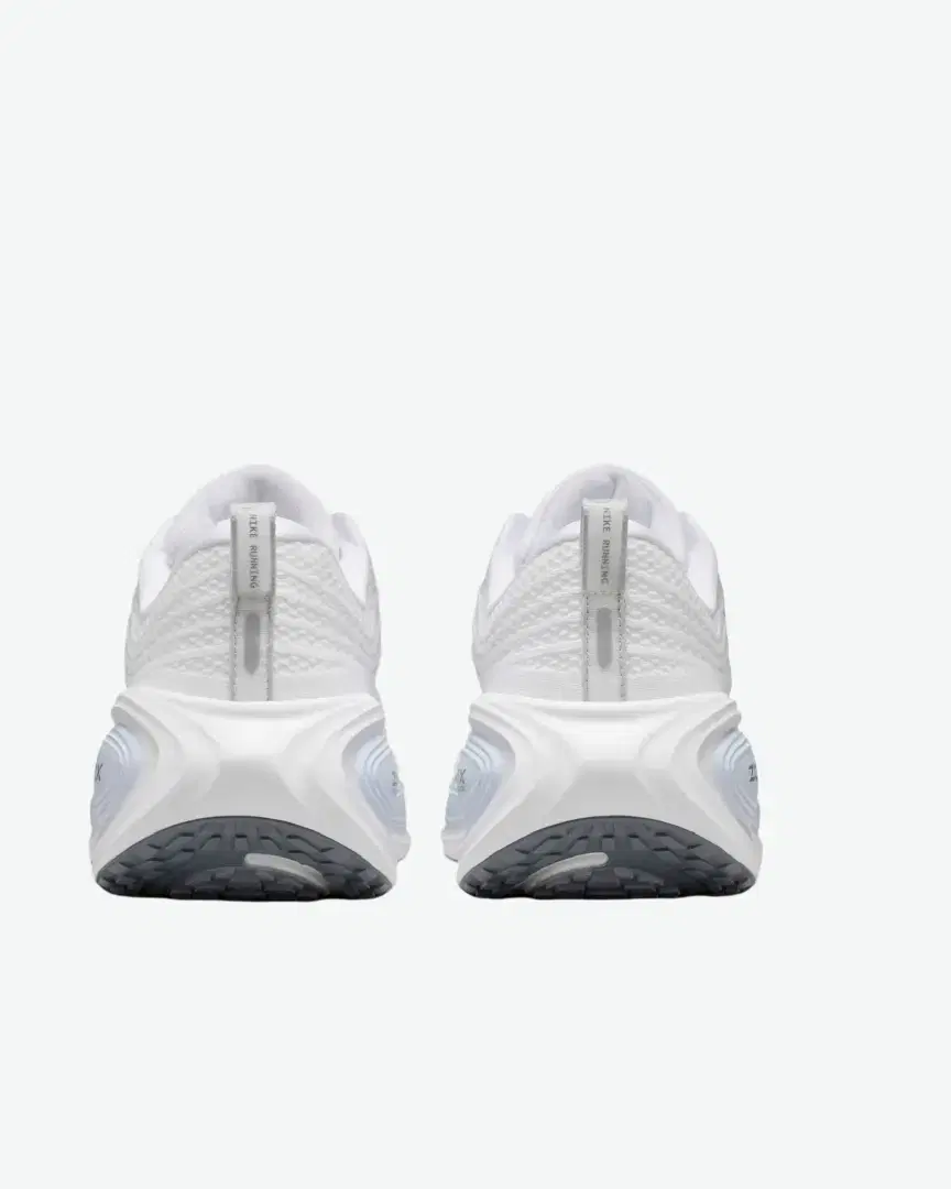 Nike Vomero Plus M - HV8150-107 (1) au meilleur prix !