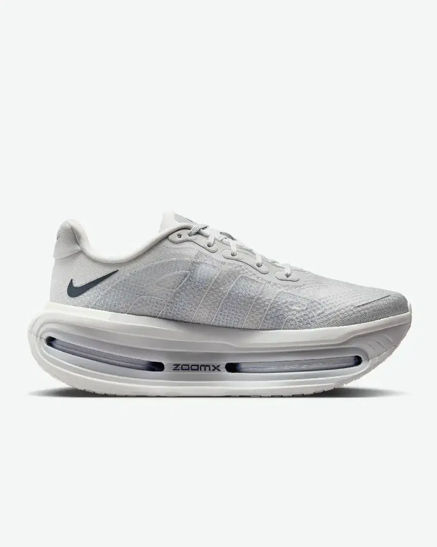 Nike Vomero Premium M - HQ2050-104 (2) au meilleur prix !