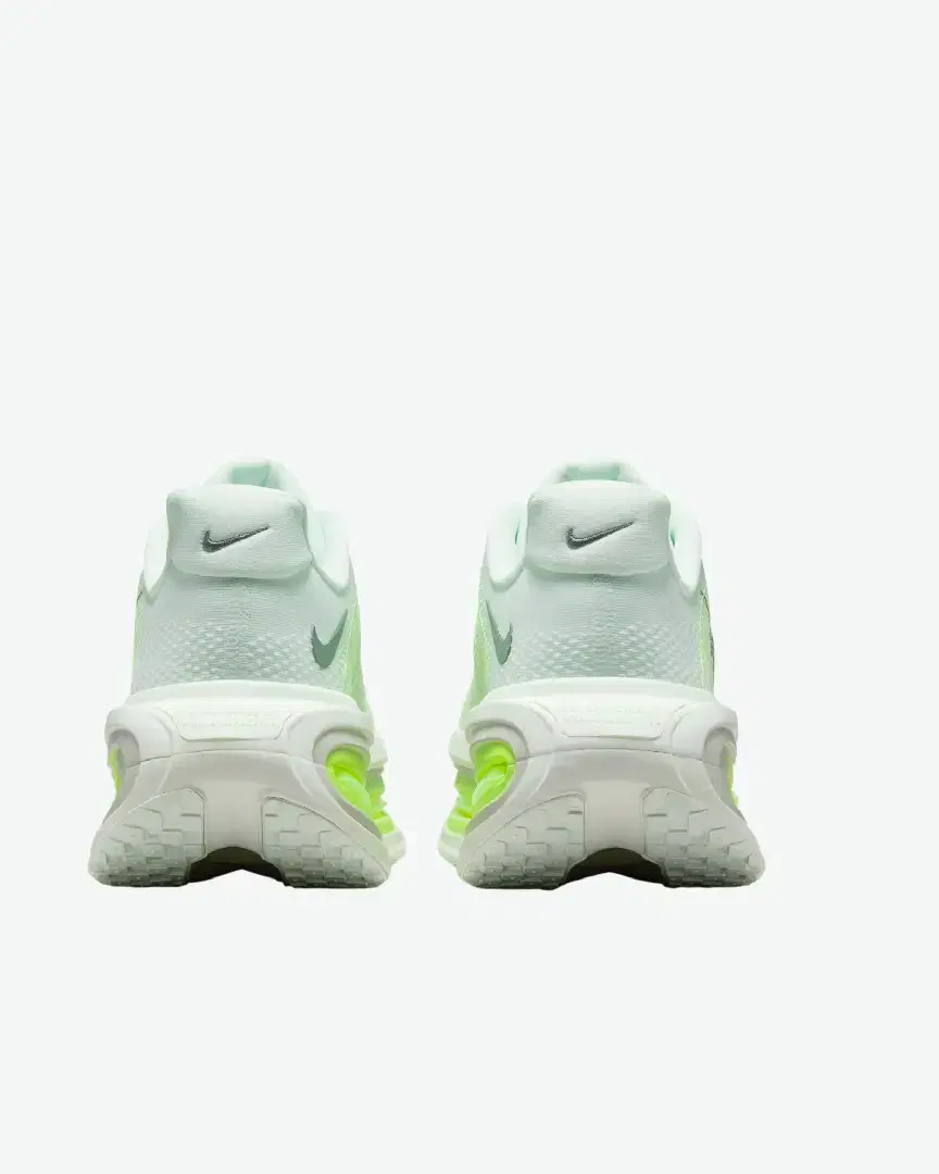 Nike Vomero Premium M - HQ2050-300 (1) au meilleur prix !