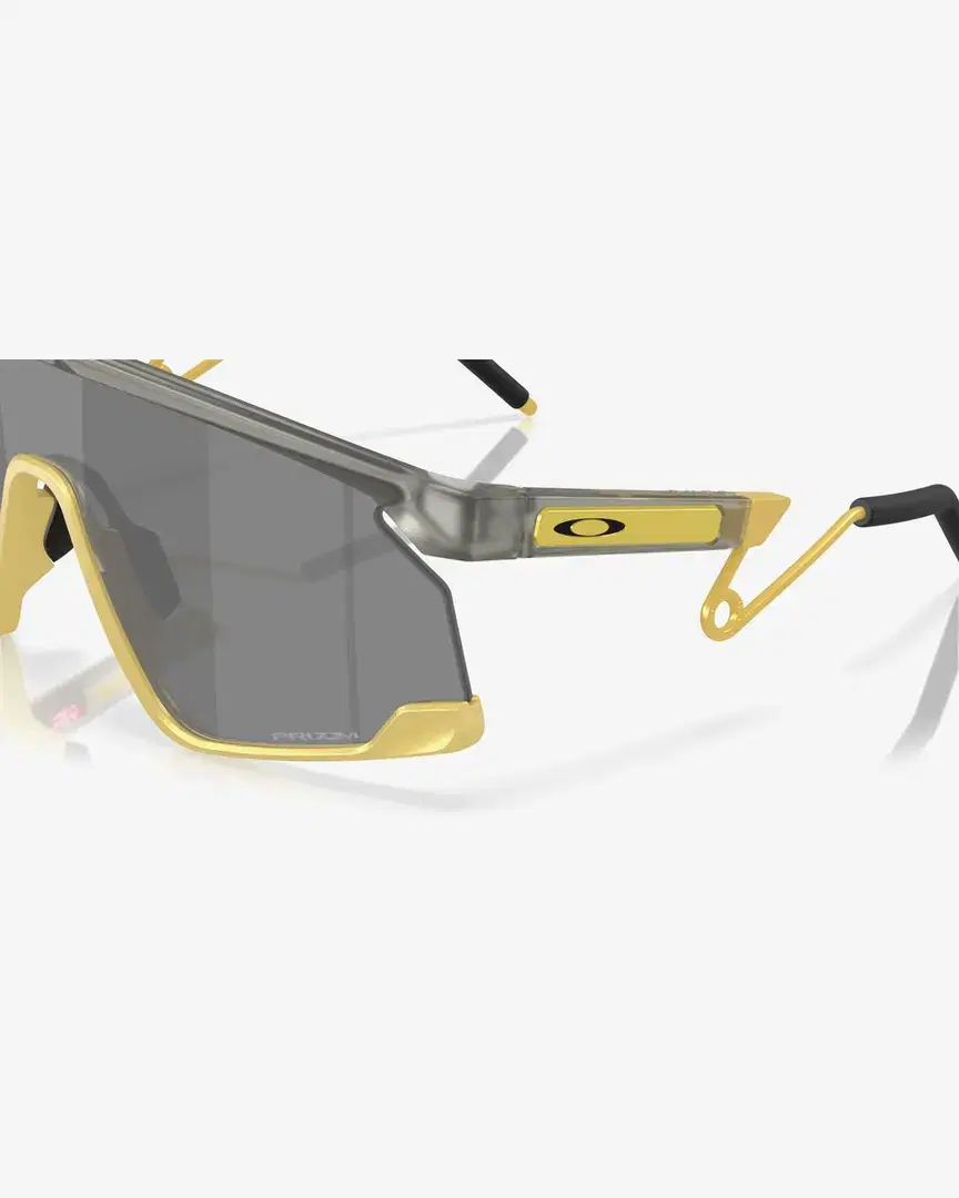 Oakley BXTR Metal Limitless - OO9237-923714 (4) au meilleur prix !