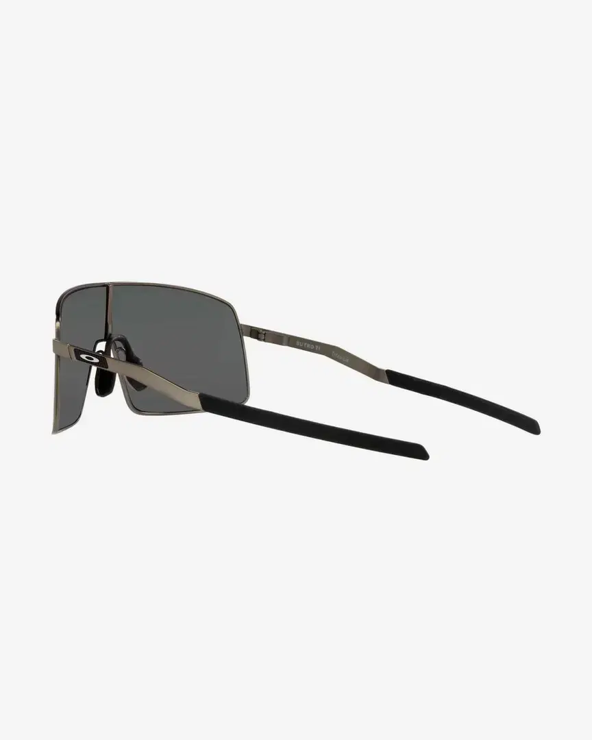 Oakley Sutro TI - OO6013-0136 (4) au meilleur prix !