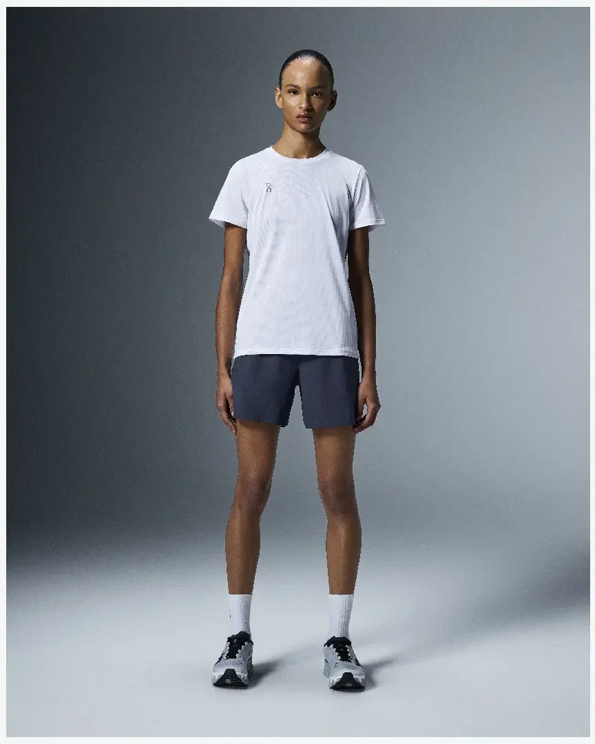 On Running 5Cm Core Shorts W