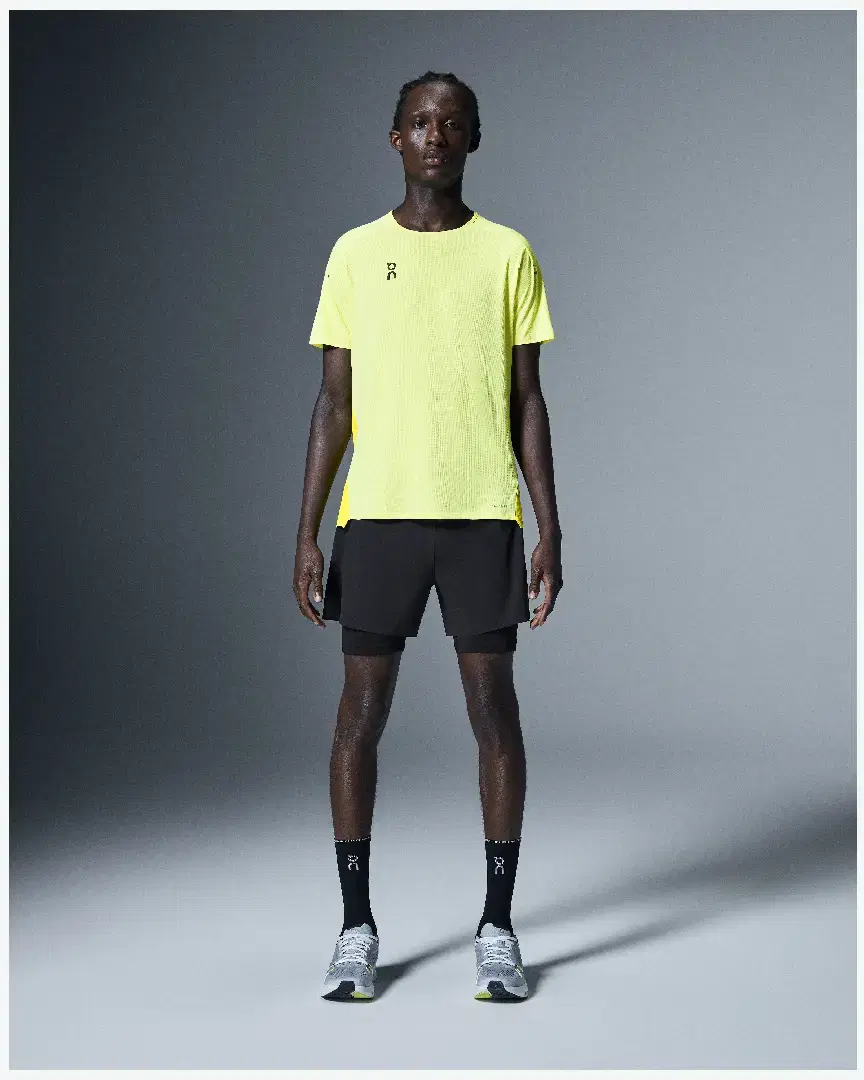 On Running 5Cm Performance 2/1 Shorts M - Men (43) au meilleur prix !