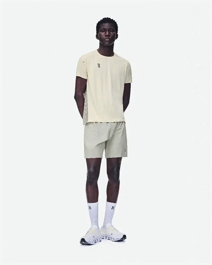 On Running 7Cm Performance Shorts M