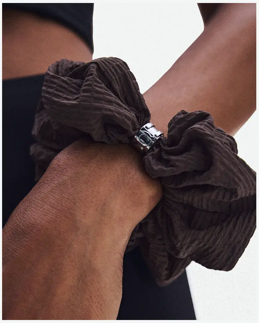 On Running All-Day Scrunchie W - 2WG30010398 (1) au meilleur prix !
