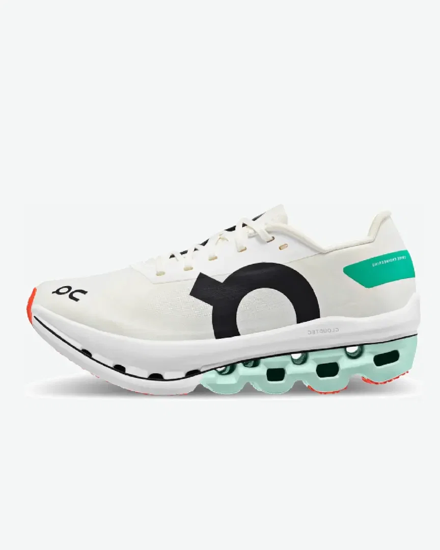 On Running Cloudboom Echo Femme