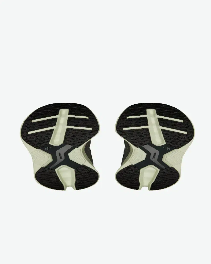 On Running Cloudeclipse M - 3MD30092551 (2) au meilleur prix !