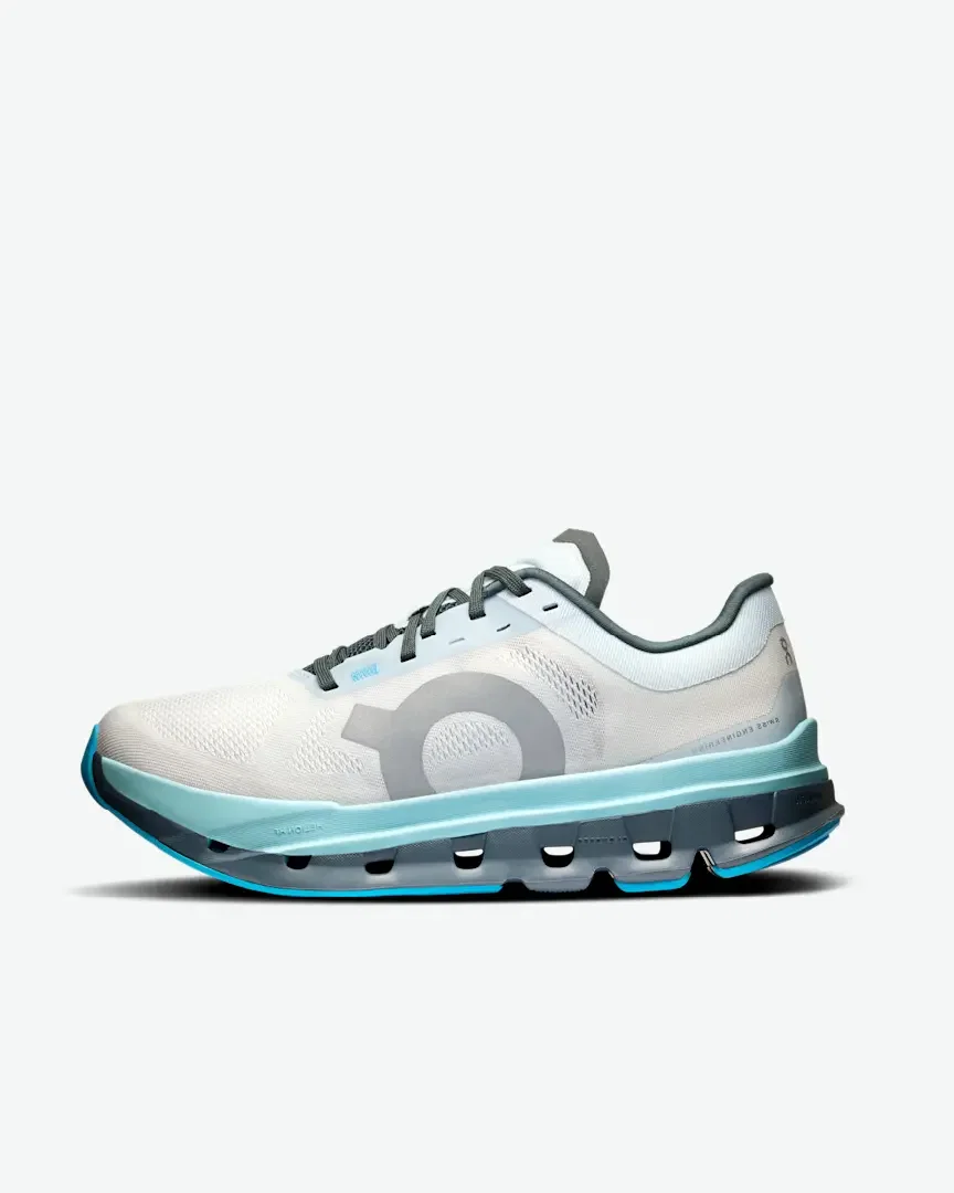 On Running Cloudflow 5 Femme