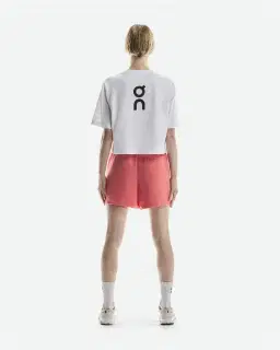 On Running Club Boxy-T Femme – 2/5