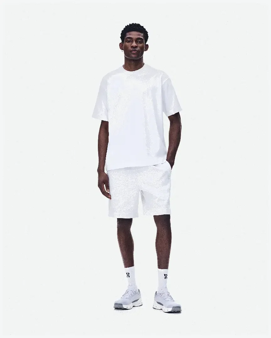On Running Club Collective-T Runner M