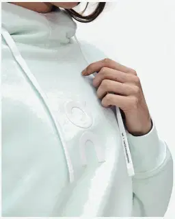 On Running Club Hoodie Femme – 4/5