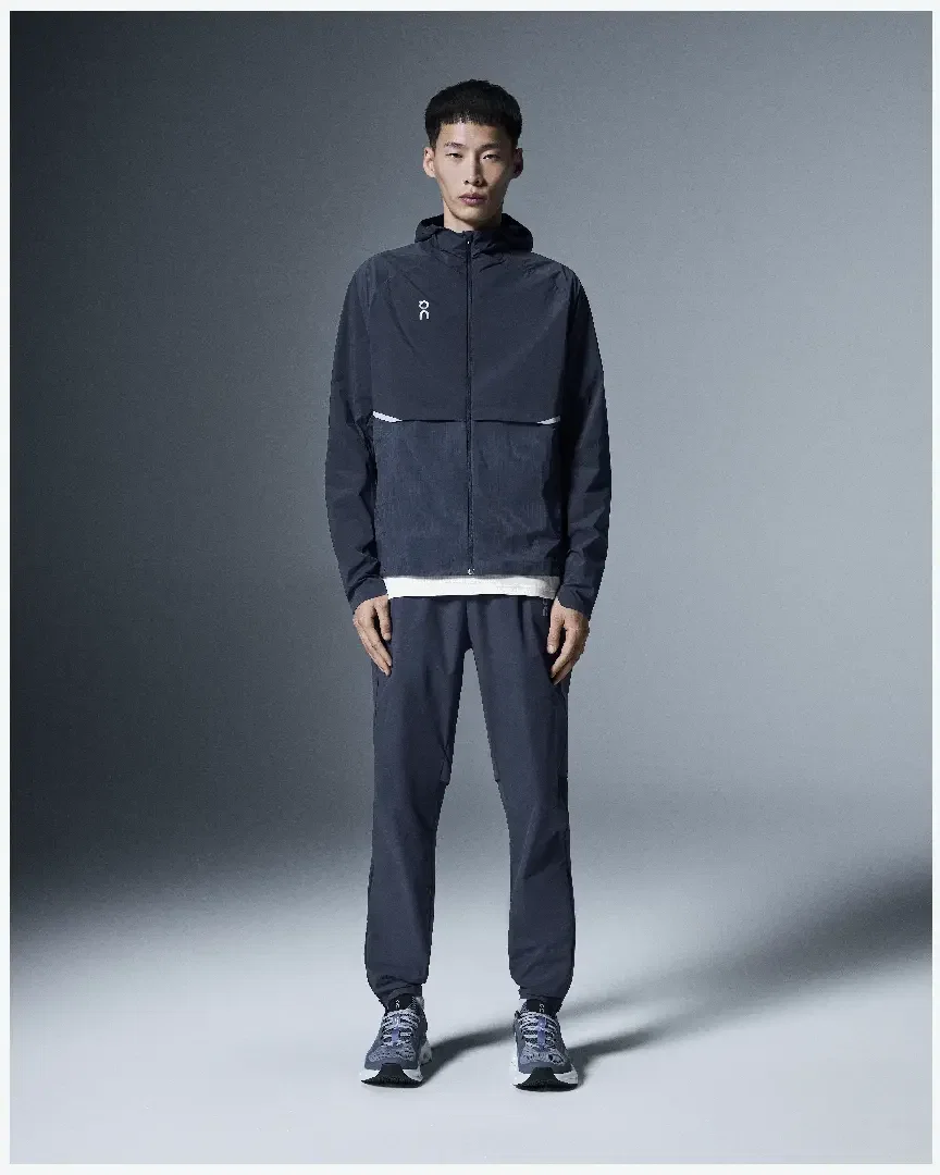 On Running Core Jacket M