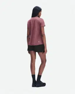 On Running Core-T Femme – 3/5