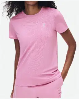 On Running Core-T Femme – 2/5