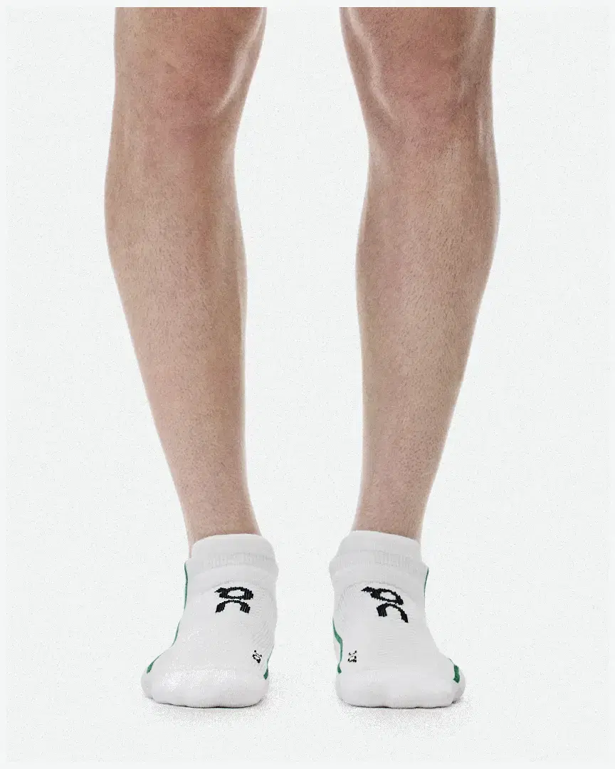 On Running Court Sock Low - Unisex (20) au meilleur prix !