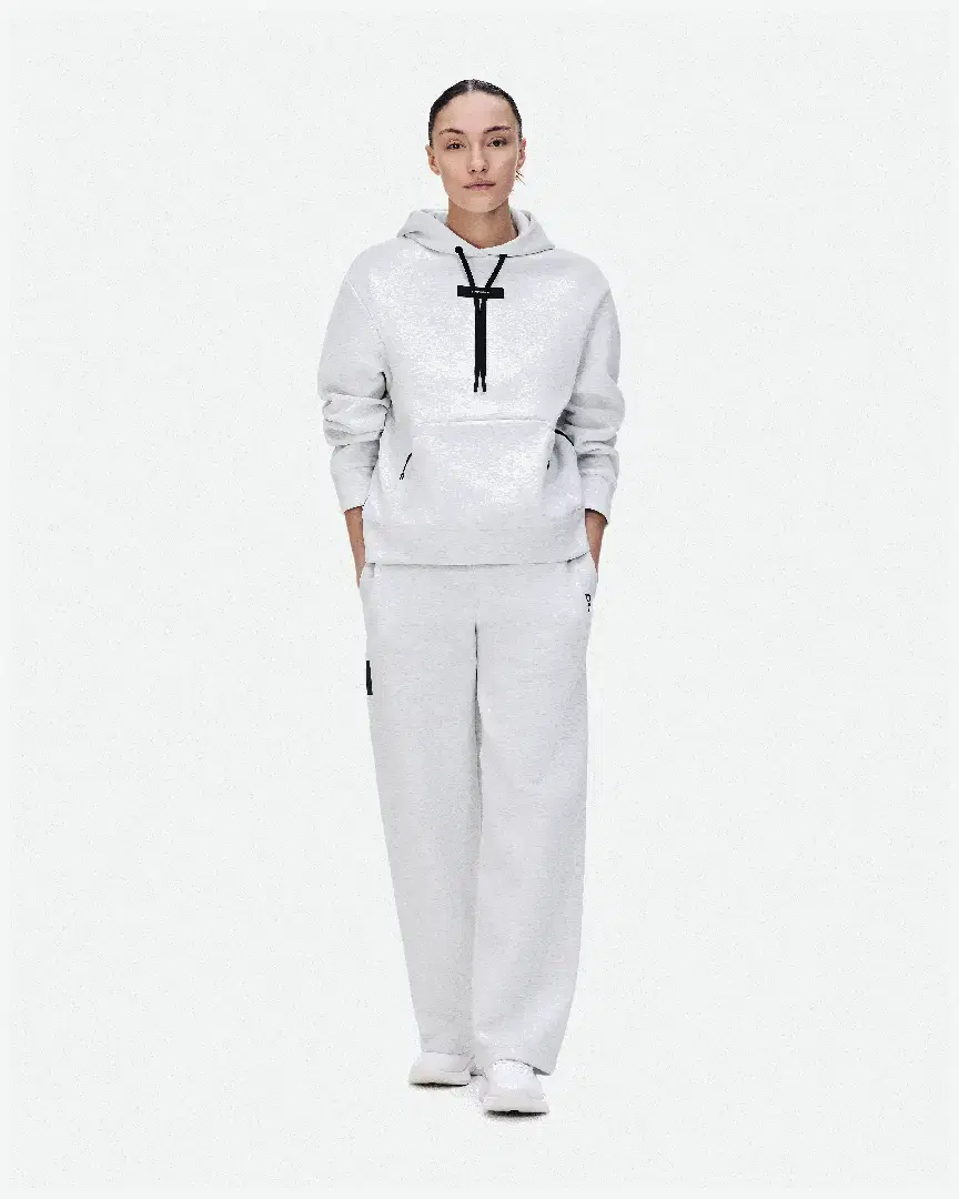 On Running Focus Tech Hoodie W - Women (25) au meilleur prix !
