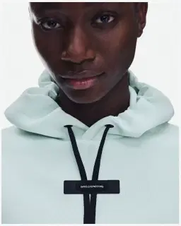 On Running Focus Tech Hoodie Femme – 4/5