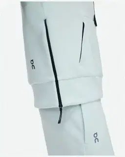On Running Focus Tech Hoodie Femme – 5/5