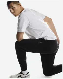 On Running Focus Tech Sweatpants Homme – 5/5