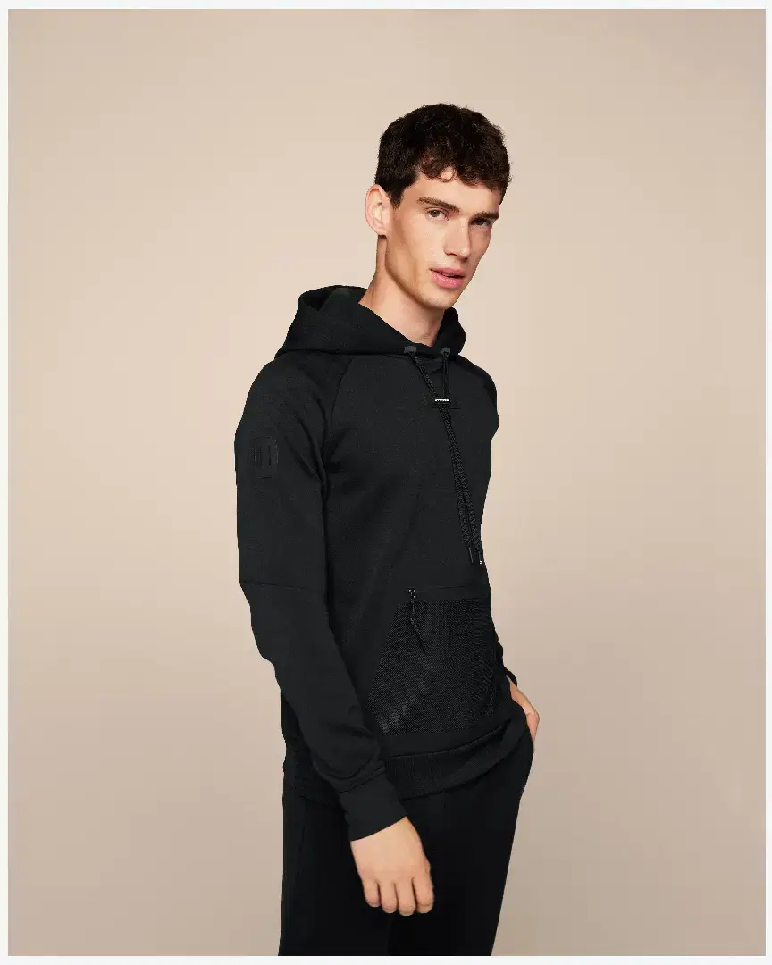 On Running Hoodie M - Men (5) au meilleur prix !