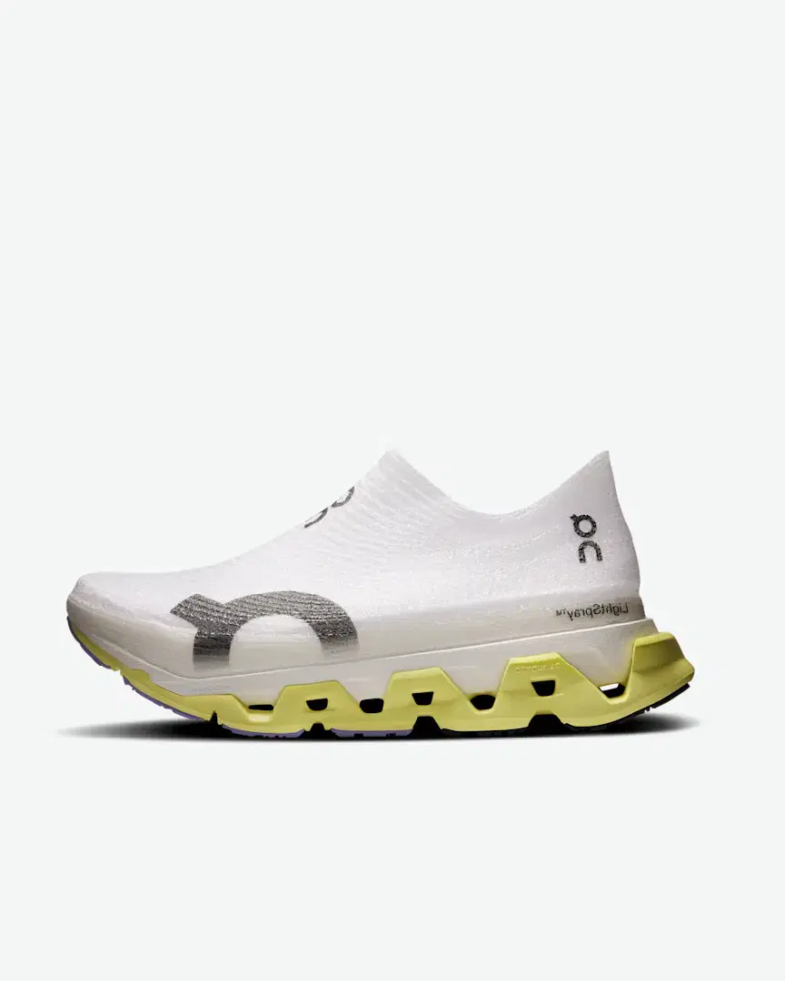 On Running Lightspray Cloudmonster 3 Hyper - Unisex (20) au meilleur prix !