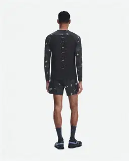 On Running Performance Long-T Lumos Homme – 3/5