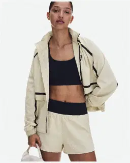 On Running Performance Volt Jacket Femme – 4/5