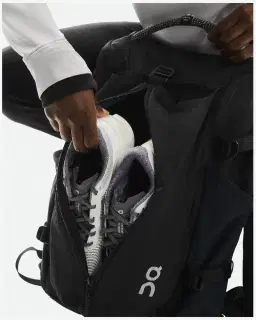 On Running Speed Pack 30L Unisexe – 5/5