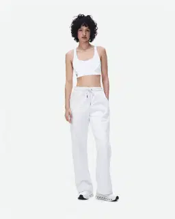 On Running Studio Bra Femme – 1/5