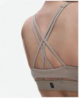 On Running Studio Bra Femme – 5/5
