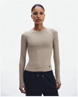 On Running Studio Long-T Crop Femme – 2/5