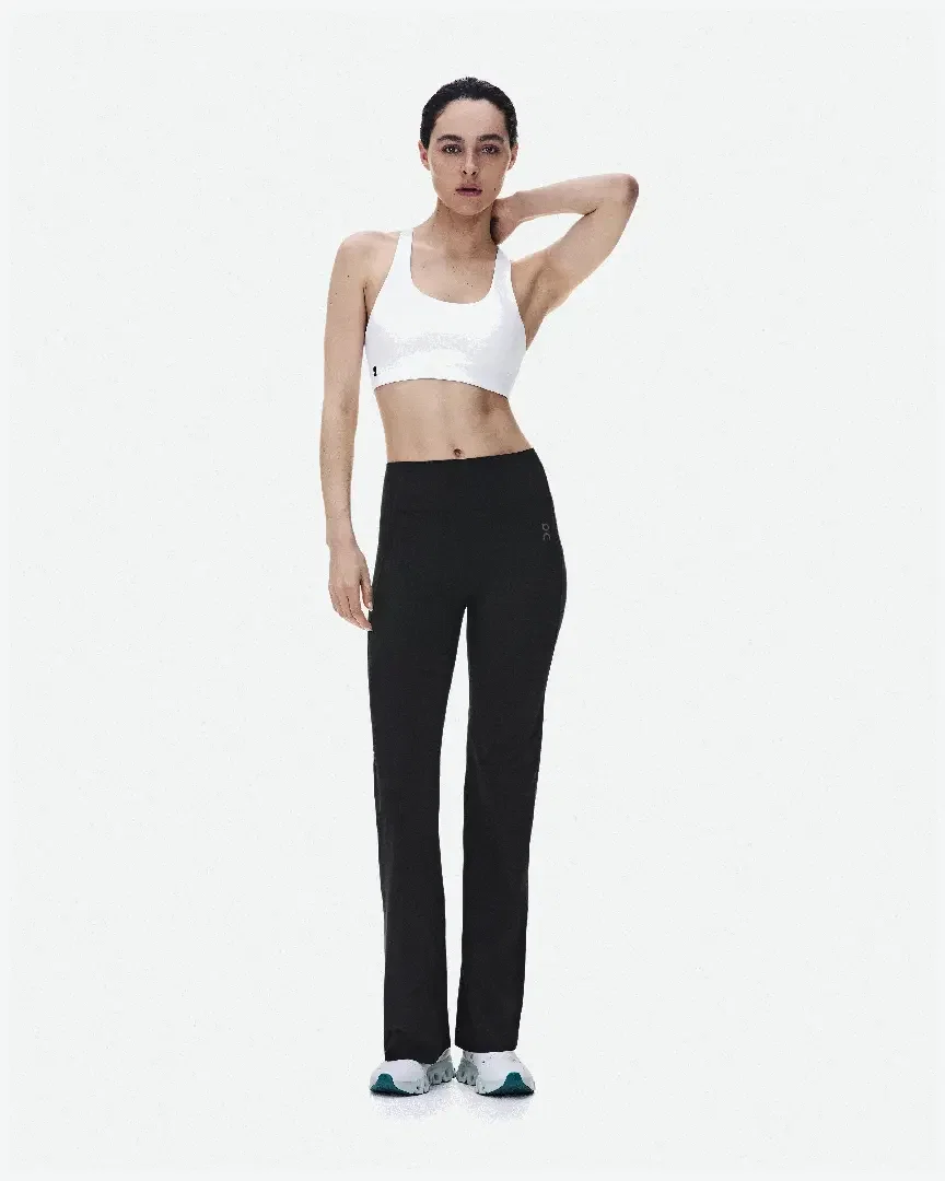On Running Studio Racerback Bra W