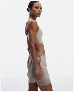 On Running Train 2-In-1 Shorts Femme – 2/5