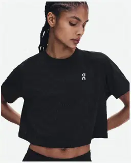 On Running Train-T Crop Femme – 2/5