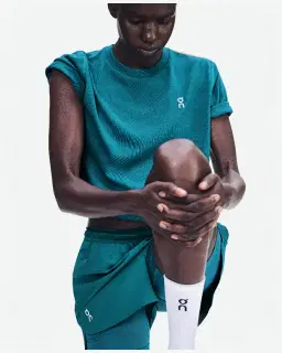 On Running Train-T Crop Femme – 4/5