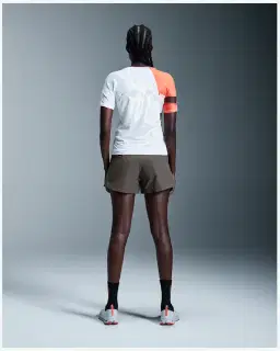 On Running Ultra Shorts Femme – 2/5
