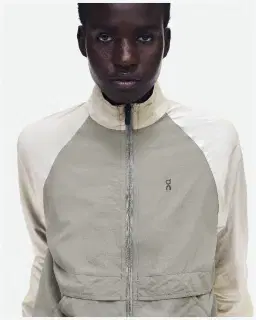 On Running Weather Jacket Femme – 2/5