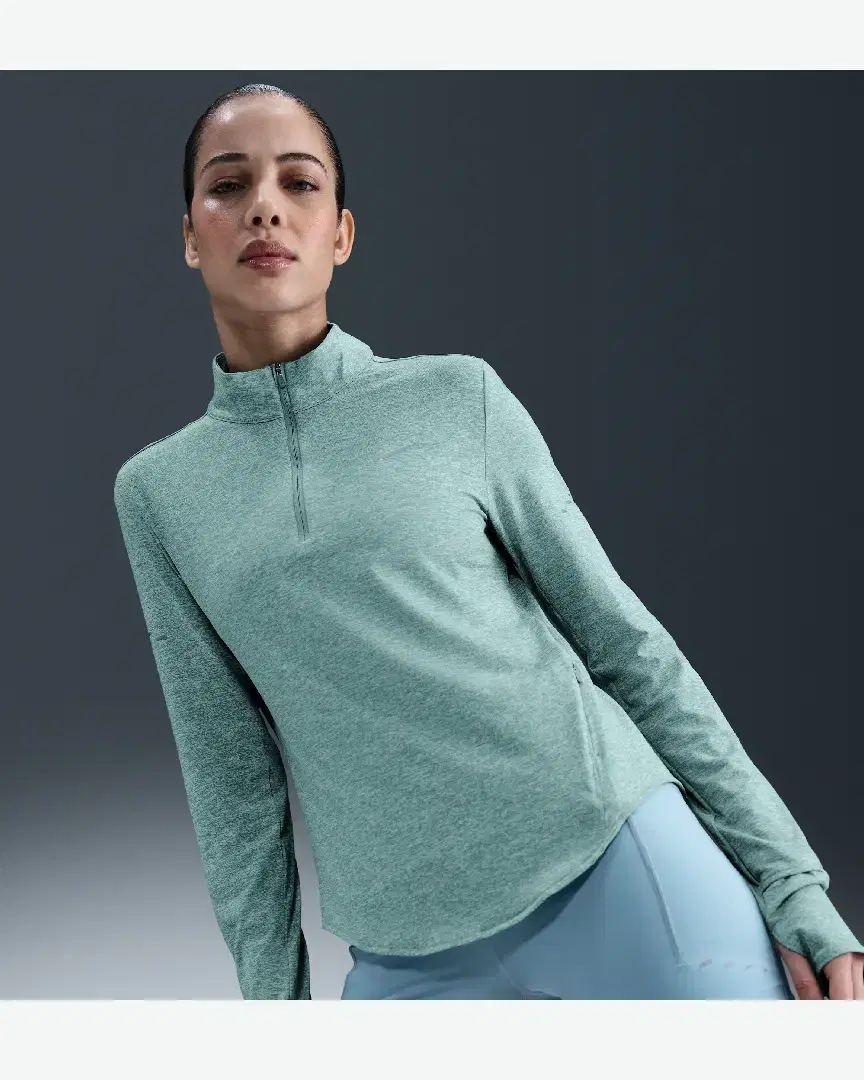 Pull 1/4 Zip Anti-Uv Dri-Fit Nike Swift W - Women (8) au meilleur prix !