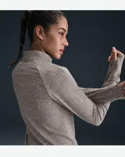 Pull 1/4 zip anti-UV Dri-FIT Nike Swift Femme – 2/4