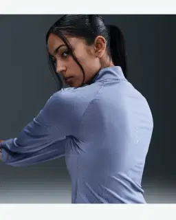 Pull 1/4 zip anti-UV Dri-FIT Nike Swift Femme – 2/4