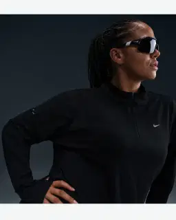 Pull 1/4 zip anti-UV Dri-FIT Nike Swift Femme – 3/4