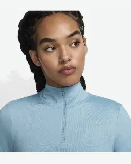 Pull 1/4 zip avec protection UV Nike Swift Femme – 3/4
