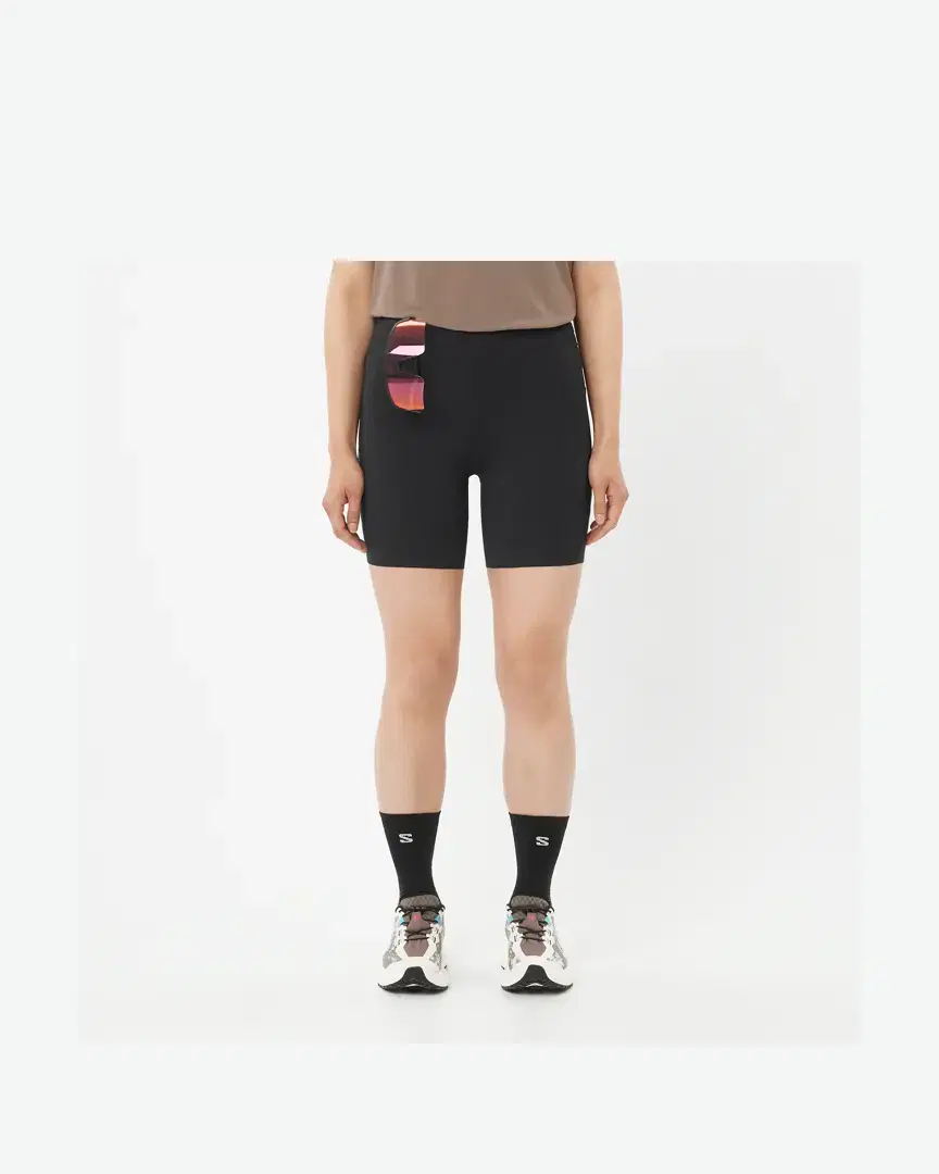 Salomon Sense Stow Short Tights 6" W - Women (21) au meilleur prix !