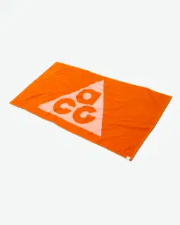 Serviette Nike ACG Unisexe – 1/2