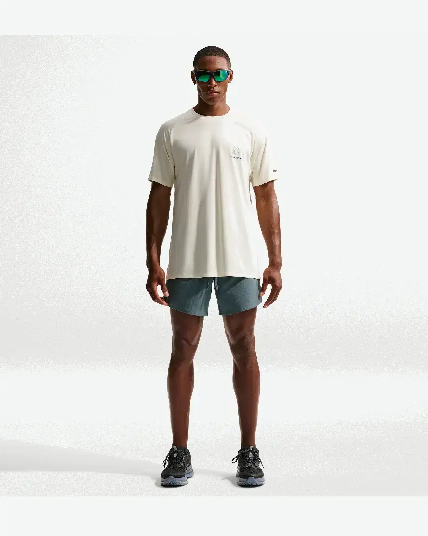 Short 2-En-1 18 Cm Dri-Fit Nike Stride M - IF2036-382 (0) au meilleur prix !